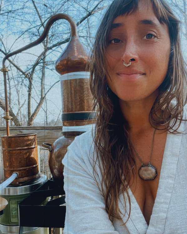 The Art of Slowing Down with Distillation